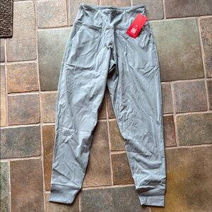NWT The Gym People Joggers